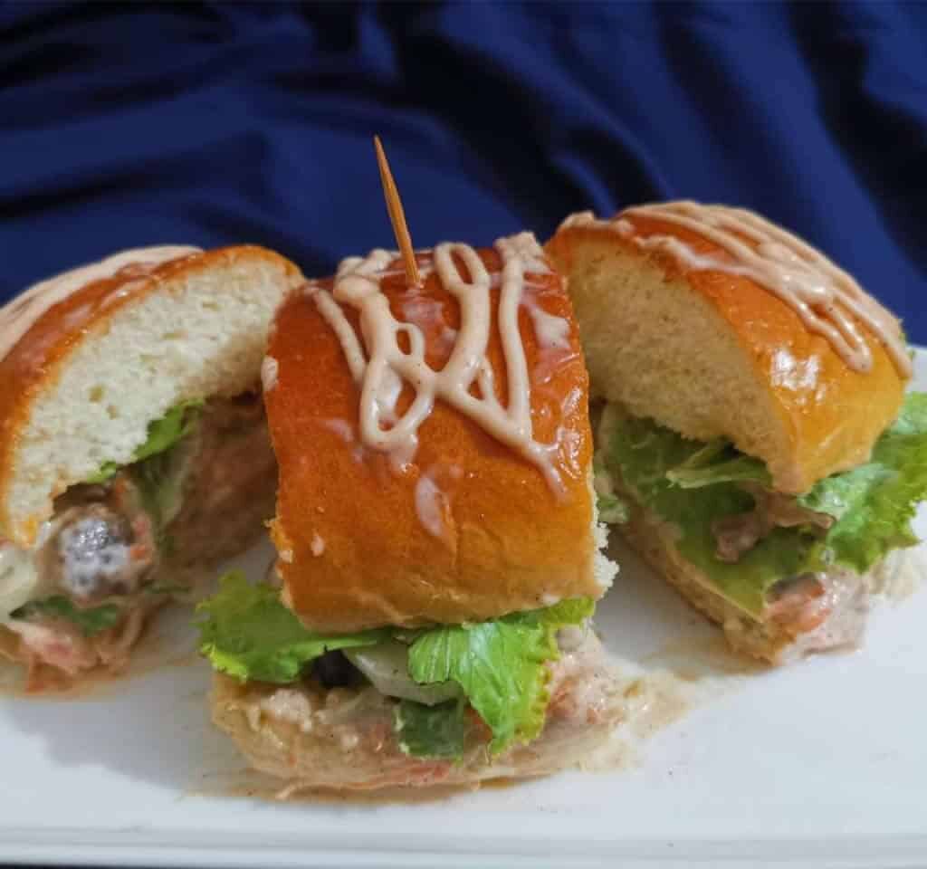 extra long juicy chicken cheese burger