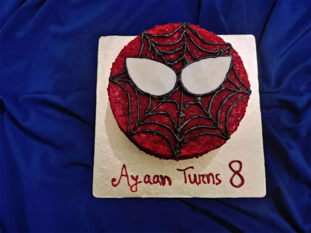 রেড ভেলভেট কেক