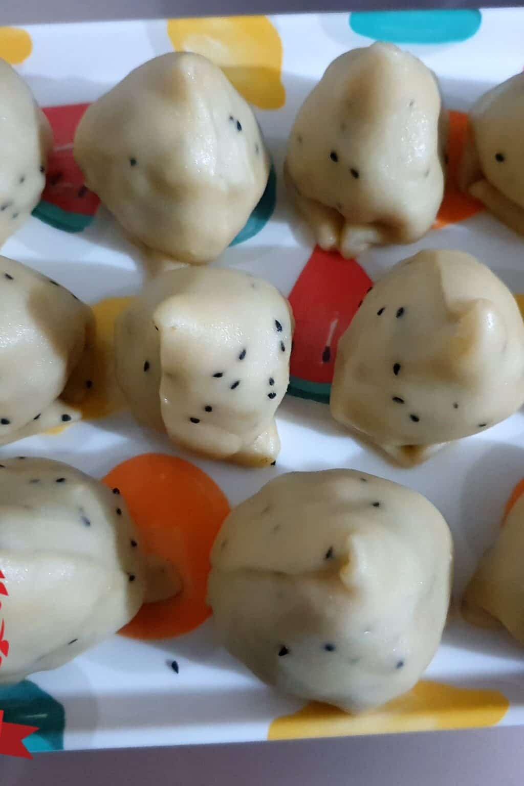 Frozen vegetable singara