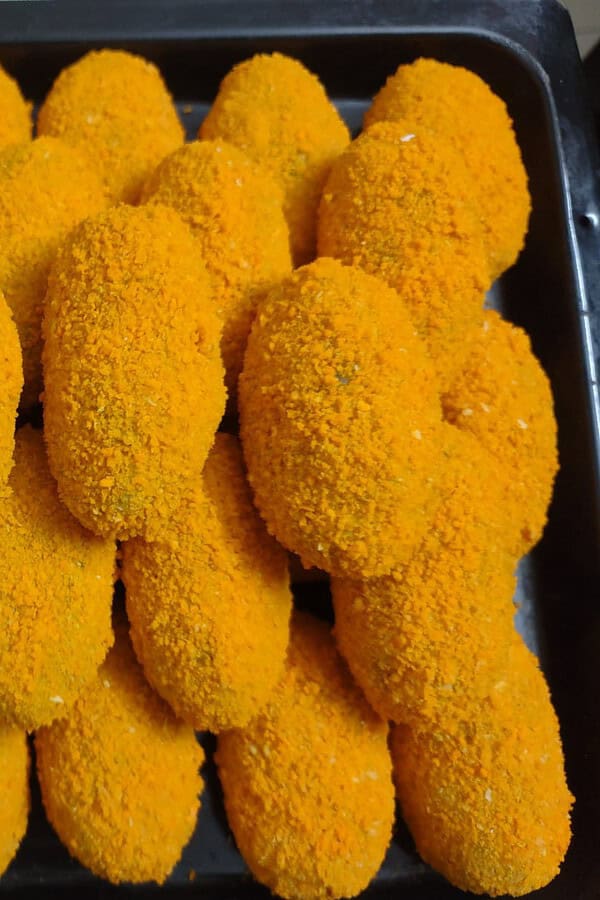 ফ্রোজেন এগ চপ