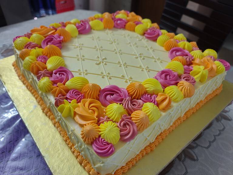 Ocassional Cakes — Tinnis Bakeshop