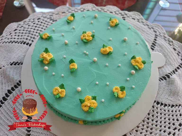 ভ্যানিলা কেক ডিজাইন ১৭ — Tinnis Bakeshop — Tinnis Bakeshop