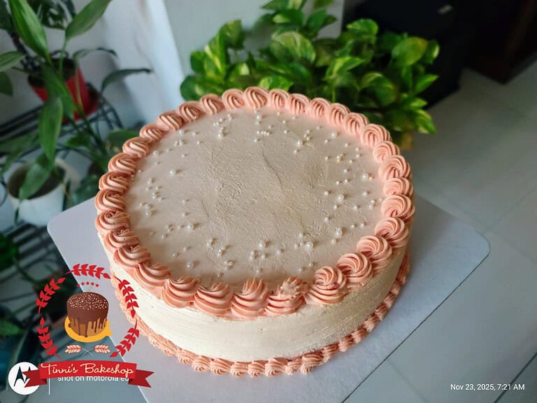 ভ্যানিলা কেক ডিজাইন ৩৩ — Tinnis Bakeshop — Tinnis Bakeshop
